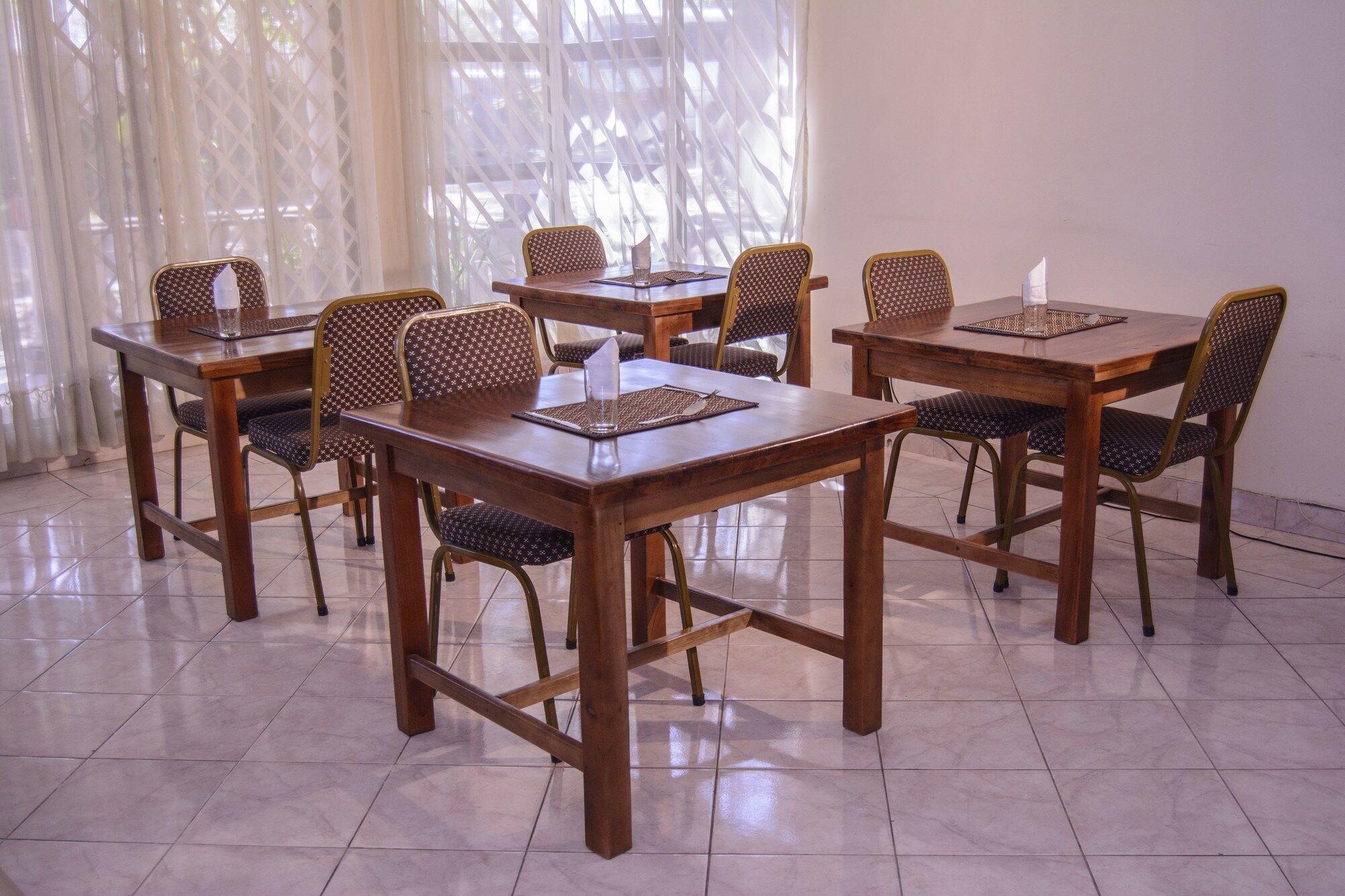 The Palace Guest House Хараре Екстериор снимка